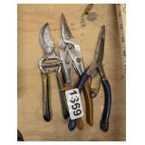 HAND TOOLS