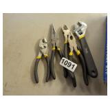 HAND TOOLS