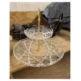 2 TIERED GLASS SERVING TRAY