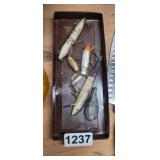 FLAT OF VINTAGE LURES
