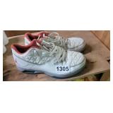 JORDAN SHOES SIZE 9