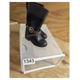 MK BOOTS KIDS SIZE 5