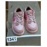 PINK NIKE SHOES SIZE 8C