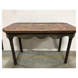 Detailed foyer table