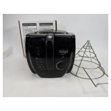 Cool daddy fryer with strainer and filters