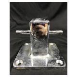 Heavy duty dock cleat