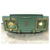 Vintage Zenith clock tube radio