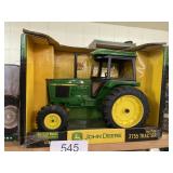 2755 John Deere Tractor 1/16 Scale