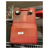 Marine Tank Gasoline Can 6.6 Gallons
