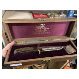 Spirit Of 76 Buck Knives Knife With Coin In Case