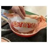 Pyrex Friendship Mixing Bowl Red Birds Milk Glass