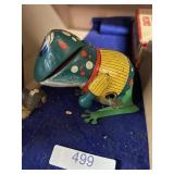 Frog Tin Wind Up Toy Vintage