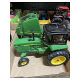 John Deere Tractor And Baylor 4450 And 854