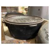 Cast-Iron Dutch Oven Lodge