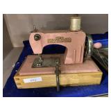 Kay-Ee Sew Mast Small Sewing Machine Toy