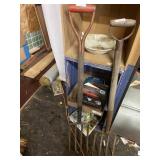 Flat 4 Prong Pitchfork