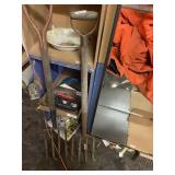 Flat 4 Prong Pitchfork