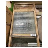 National Washboard Company 865 Glass Wash Board