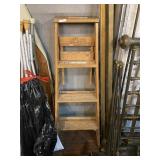 Wooden Step Ladder