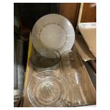 Anchor Hocking Mixing Bowls Glass Creamer And