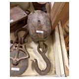 Wooden Pulley Metal Wheel And Hook