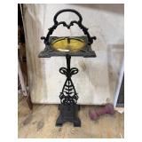 Heavy Metal Ashtray Stand With Glass Amber