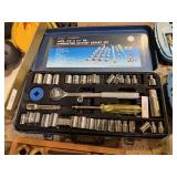 Cal Hawk Combination Ratchet Socket Set