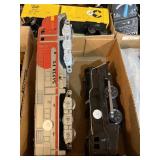 Santa Fe 1095 Engine Locomotive And Mar Train