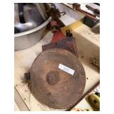 Hand Crank Table Vice Grinder Grinding Wheel