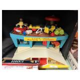 Fisher Price Play Family Airport With People And