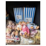 Childrenï¿½S Dolls And Porcelain Dolls Canopy Crib