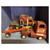 Metal Super Value Hauler Semi Front And Sonic