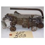 1928 Arcade C.I. McCormick-Deering Threshing Mach.