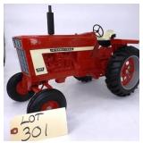 Scale Models 1/8 scale International 966 Tractor
