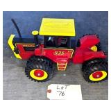Scale Models 1/16 Versatile 935 Dual Wheel Tractor