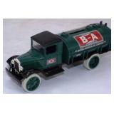 Ertl 1931 Hawkeye "British Oil Co." Tanker Bank