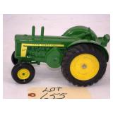 Ertl 1/16 scale John Deere 620 Diesel Tractor