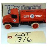Ertl 1926 Mack "Stanolind White Oil, Tanker Bank