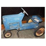 Ertl F-68 Pedal Tractor
