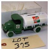 Ertl 1926 Mack "Castrol Motor Oil" Truck Bank