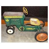 Murray Fleetwing Diesel 2 Ton Pedal Tractor