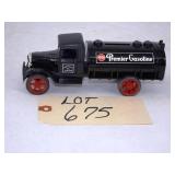 Ertl 1931 Hawkeye Premier Gasoline Tanker