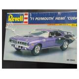 Factory Sealed Revell 85-2943 