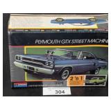 Factory Sealed Monogram Kit 2730 Plymouth GTX