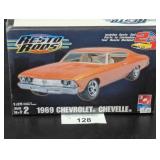 Factory Sealed AMT 1969 Chevrolet Chevelle Kit 383