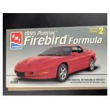 AMT 6562 1995 Pontiac Firebird Kit NOT Factory Sea