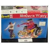 Factory Sealed Revell 7623 Mother
