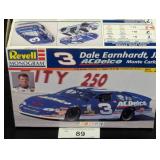 Revell 85-2587 Kit, NOT Factory Sealed