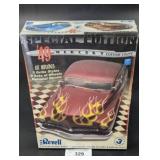 Factory Sealed Revell 85-2860 Model Kit