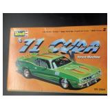 NOT Factory Sealed: Revell 85-2984 Kit 